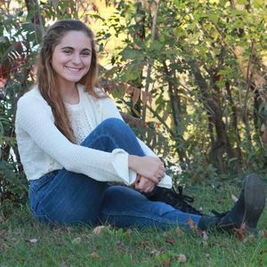 Meet your Posher, Isabel